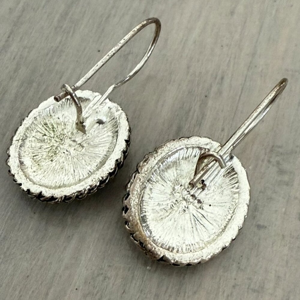 Vintage Avon Silvertone Tiger's Eye Earrings, Pierced,  Wire Closure - Picture 5 of 5